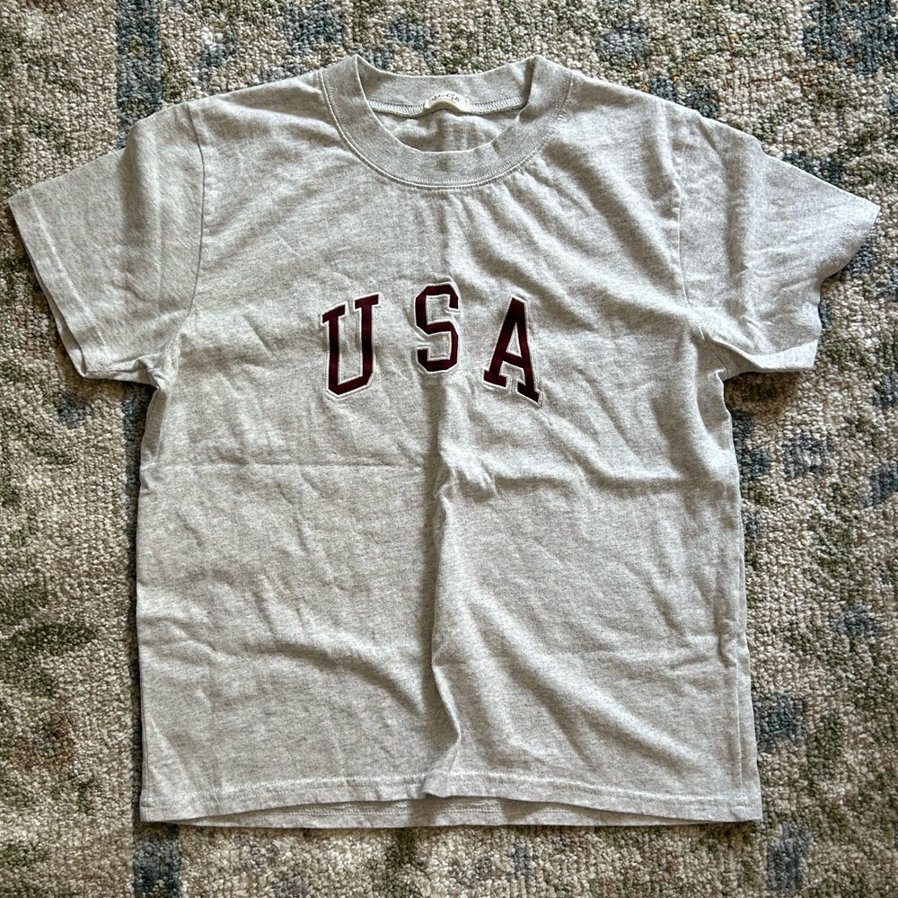 brandy melville usa tee